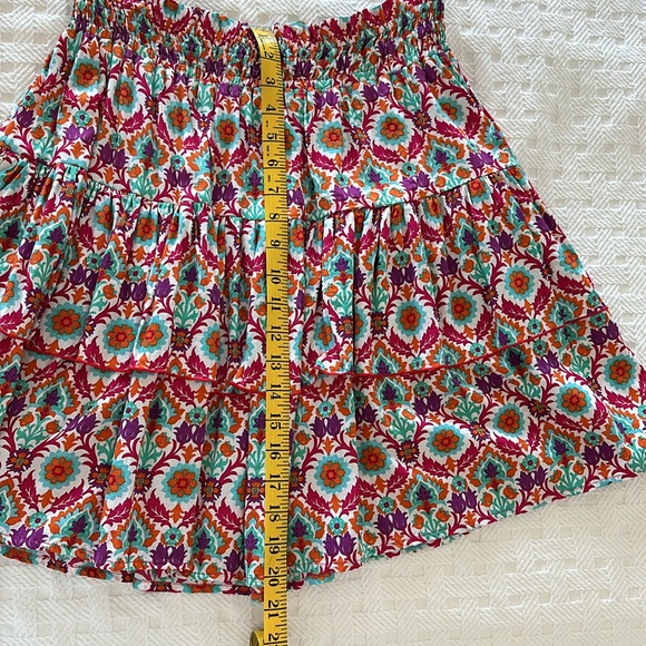 Feather and Find skirt - Picture 5 of 9